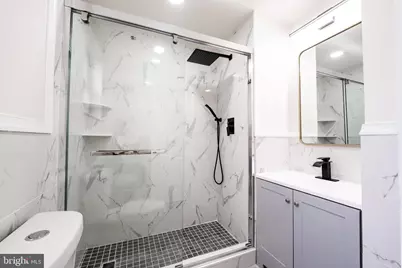 2446 S Woodstock Street, Philadelphia, PA 19145 - Photo 12