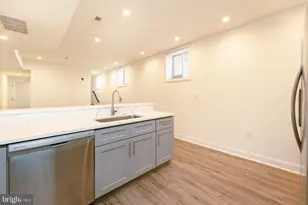 2647 Jasper St, Philadelphia, PA 19125 - Photo 38