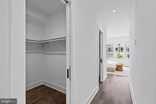 742 S Broad St, Philadelphia, PA 19146 - Photo 16