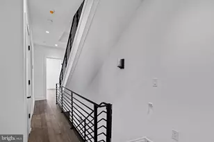 742 S Broad St, Philadelphia, PA 19146 - Photo 28