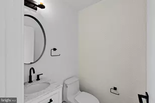 742 S Broad St, Philadelphia, PA 19146 - Photo 36