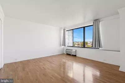 2001 Hamilton Street #1205, Philadelphia, PA 19130 - Photo 18