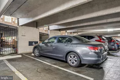 2001 Hamilton Street #1205, Philadelphia, PA 19130 - Photo 24