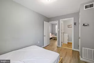 621 S 18th St, Philadelphia, PA 19146 - Photo 4