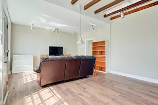 1910 N Marshall St, Philadelphia, PA 19122 - Photo 10