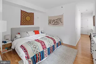 1425 Locust St, Philadelphia, PA 19102 - Photo 10