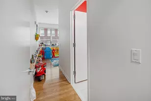 1425 Locust St, Philadelphia, PA 19102 - Photo 14