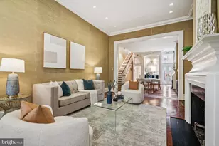 1818 Delancey Pl, Philadelphia, PA 19103 - Photo 2