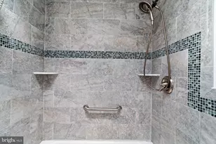 2426 S Rosella St, Philadelphia, PA 19153 - Photo 22