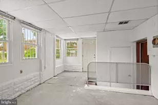 2426 S Rosella St, Philadelphia, PA 19153 - Photo 28