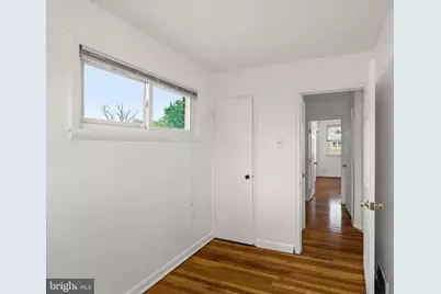 2426 S Rosella Street, Philadelphia, PA 19153 - Photo 14