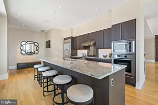 130 S 18th St, Philadelphia, PA 19103 - Photo 12