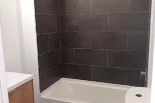 1911 N Lawrence St, Philadelphia, PA 19122 - Photo 14