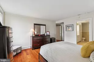 219 S 18th St, Philadelphia, PA 19103 - Photo 12