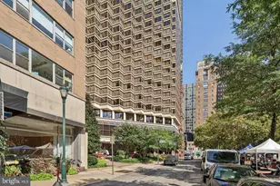 210 W Rittenhouse Square, Philadelphia, PA 19103 - Photo 40