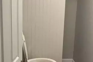 2863 N Leithgow St, Philadelphia, PA 19133 - Photo 4