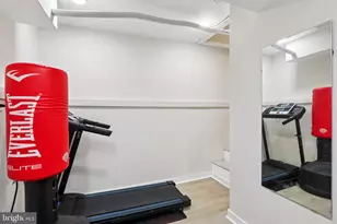 929 S 18th St, Philadelphia, PA 19146 - Photo 32