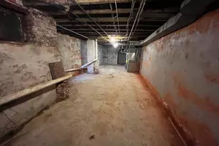 706 W Butler St, Philadelphia, PA 19140 - Photo 4