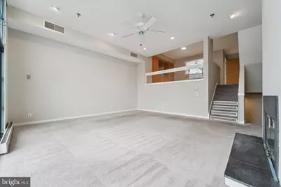 7 N Christopher Columbus Boulevard #130, Philadelphia, PA 19106 - Photo 8