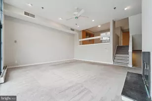 7 N Christopher Columbus Blvd, Philadelphia, PA 19106 - Photo 8