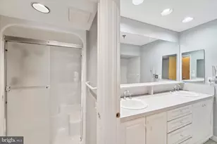 7 N Christopher Columbus Blvd, Philadelphia, PA 19106 - Photo 22