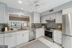 7 N Christopher Columbus Blvd, Philadelphia, PA 19106 - Photo 20