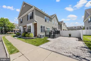 2124 W Reserve Dr, Philadelphia, PA 19145 - Photo 30