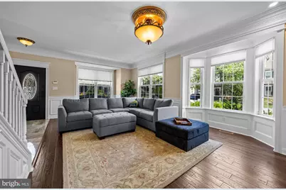 2124 W Reserve Drive, Philadelphia, PA 19145 - Photo 2