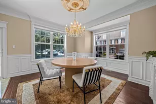 2124 W Reserve Dr, Philadelphia, PA 19145 - Photo 14