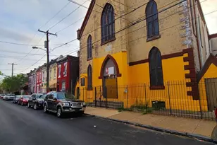 2320 N Hancock St, Philadelphia, PA 19133 - Photo 1