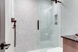 111 S 24th St, Philadelphia, PA 19103 - Photo 54