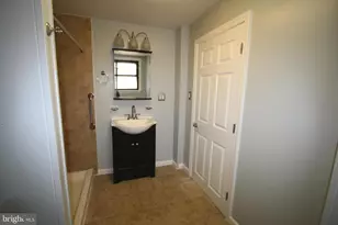 512 Mercy St, Philadelphia, PA 19148 - Photo 18