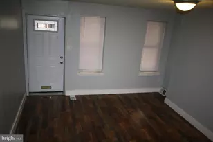 512 Mercy St, Philadelphia, PA 19148 - Photo 4