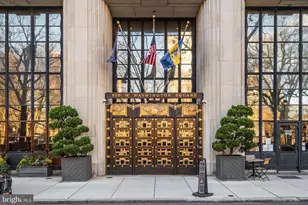 210 W Washington Square, Philadelphia, PA 19106 - Photo 2