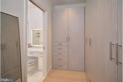 210 W Washington Square #12NW, Philadelphia, PA 19106 - Photo 24