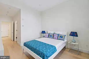 210 W Washington Square, Philadelphia, PA 19106 - Photo 18