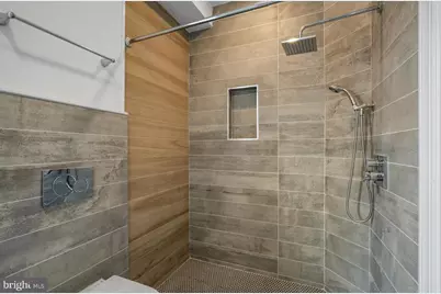 2046 E Huntingdon Street #2F, Philadelphia, PA 19125 - Photo 8