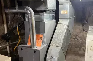 2642 S 17th St, Philadelphia, PA 19145 - Photo 12