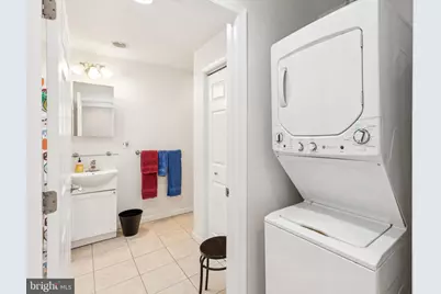 932 Locust Street, Philadelphia, PA 19107 - Photo 18