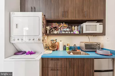 932 Locust Street, Philadelphia, PA 19107 - Photo 6