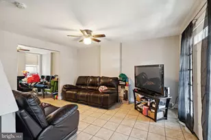 1834 W Rockland St, Philadelphia, PA 19141 - Photo 14