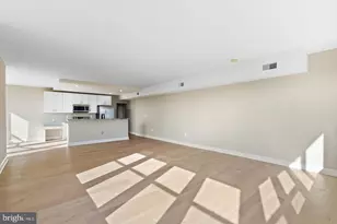 2201 Pennsylvania Ave, Philadelphia, PA 19130 - Photo 6