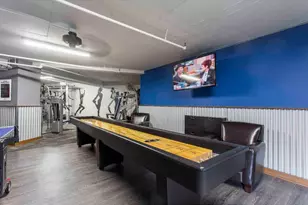 2201 Pennsylvania Ave, Philadelphia, PA 19130 - Photo 36