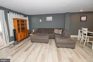 4207 Fairdale Rd, Philadelphia, PA 19154 - Photo 8