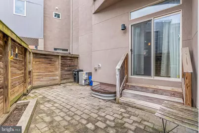 884 N Lawrence Street, Philadelphia, PA 19123 - Photo 22