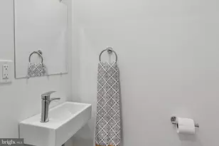 2401 N 2nd St, Philadelphia, PA 19133 - Photo 14