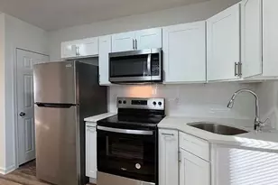 152 W Wishart St, Philadelphia, PA 19133 - Photo 4