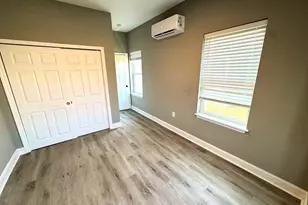 2417 W Jefferson St, Philadelphia, PA 19121 - Photo 8