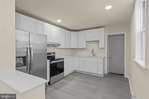 1814 N 22nd St, Philadelphia, PA 19121 - Photo 8