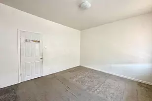 1748 S Chadwick St, Philadelphia, PA 19145 - Photo 10